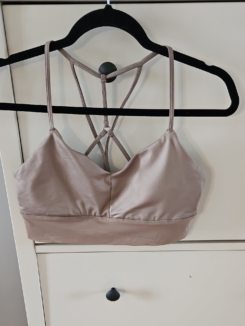 Alo Yoga Women’s Lavish Bralette in Taupe Size Medium